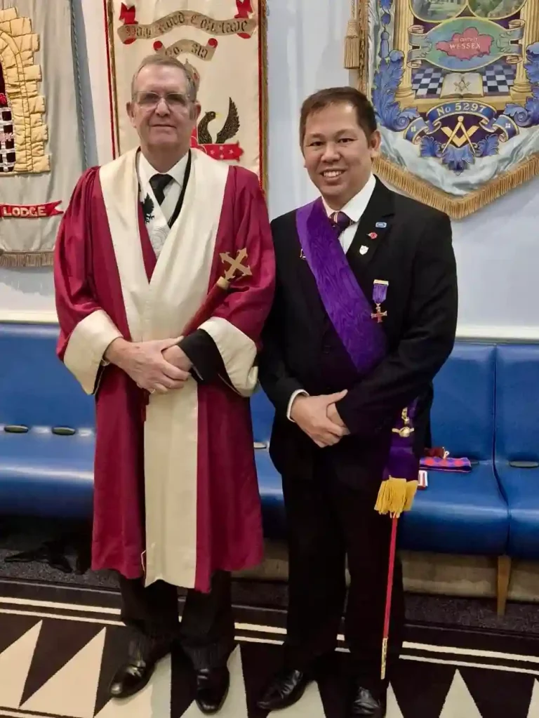 Most Puissant Sovereign(M.P.Kt Stephen Abraham) with the newly installed Knight (W.Kt. Ed Sabug) at Holy Rood Conclave